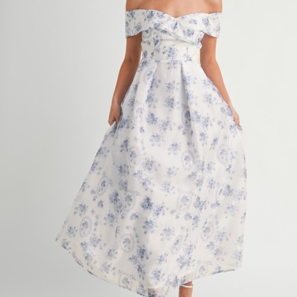 NWT MABLE Off Shoulder Floral Maxi Dress – Elegant Summer Wedding Guest Size S-L - Picture 11 of 15